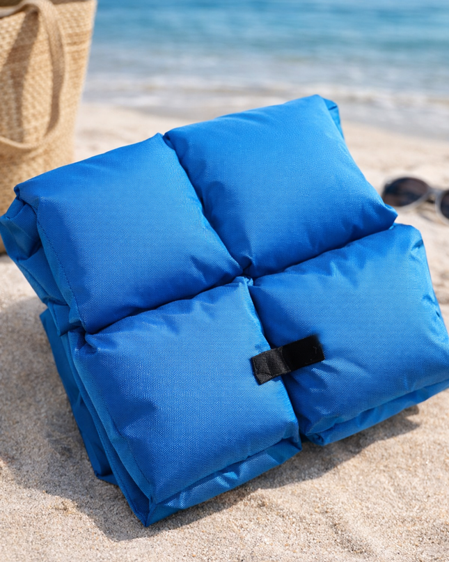 Foldable Waterproof Outdoor Seat Cushion – Black & Blue