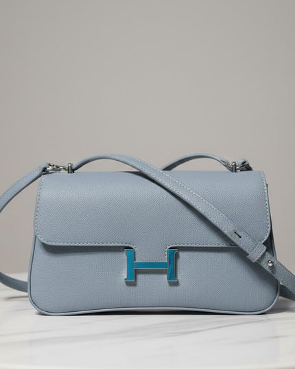Elegant H-Detail Shoulder Bag – Soft Blue