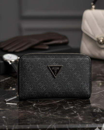 Elegant Zip Wallet – Classic Black Long Purse