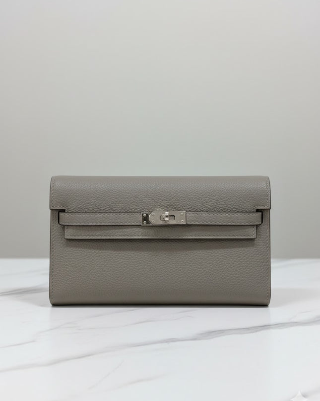 Classic Lock-Closure Long Wallet – Neutral Elegance